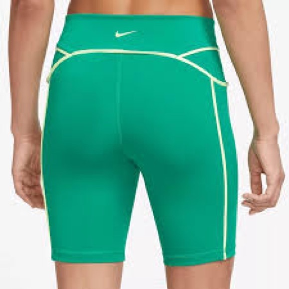 Nike | Pro Green Shorts - Picture 3 of 8
